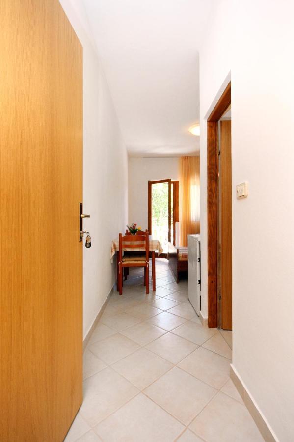 Apartments With A Parking Space Rovanjska, Paklenica - 6209 Luaran gambar